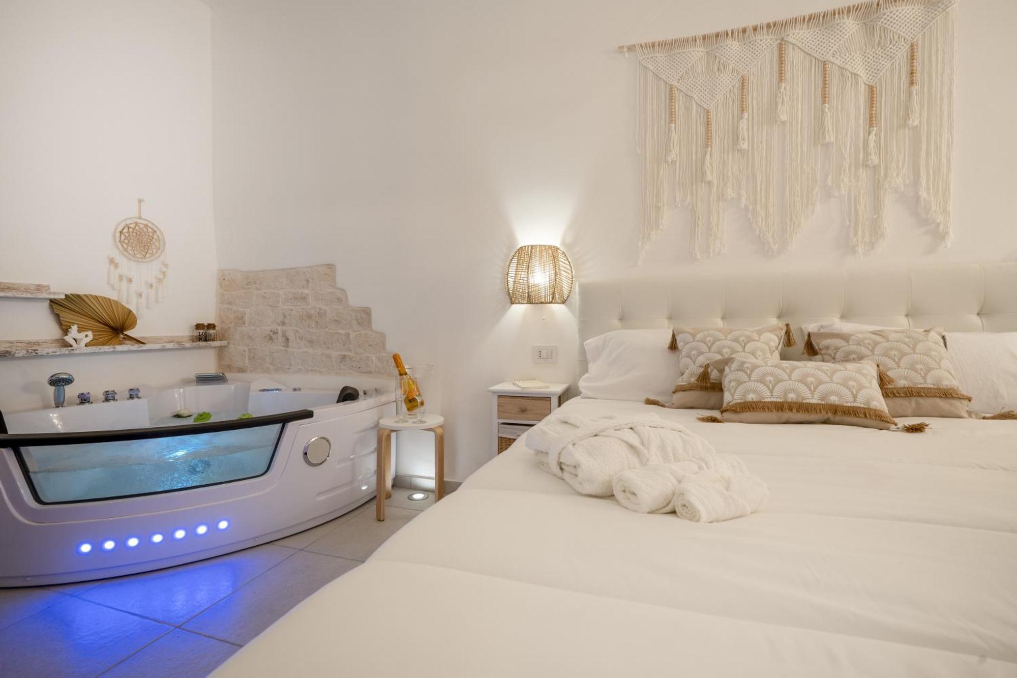Dimora Giulia Luxury Suite And Room Castellana Grotte Εξωτερικό φωτογραφία