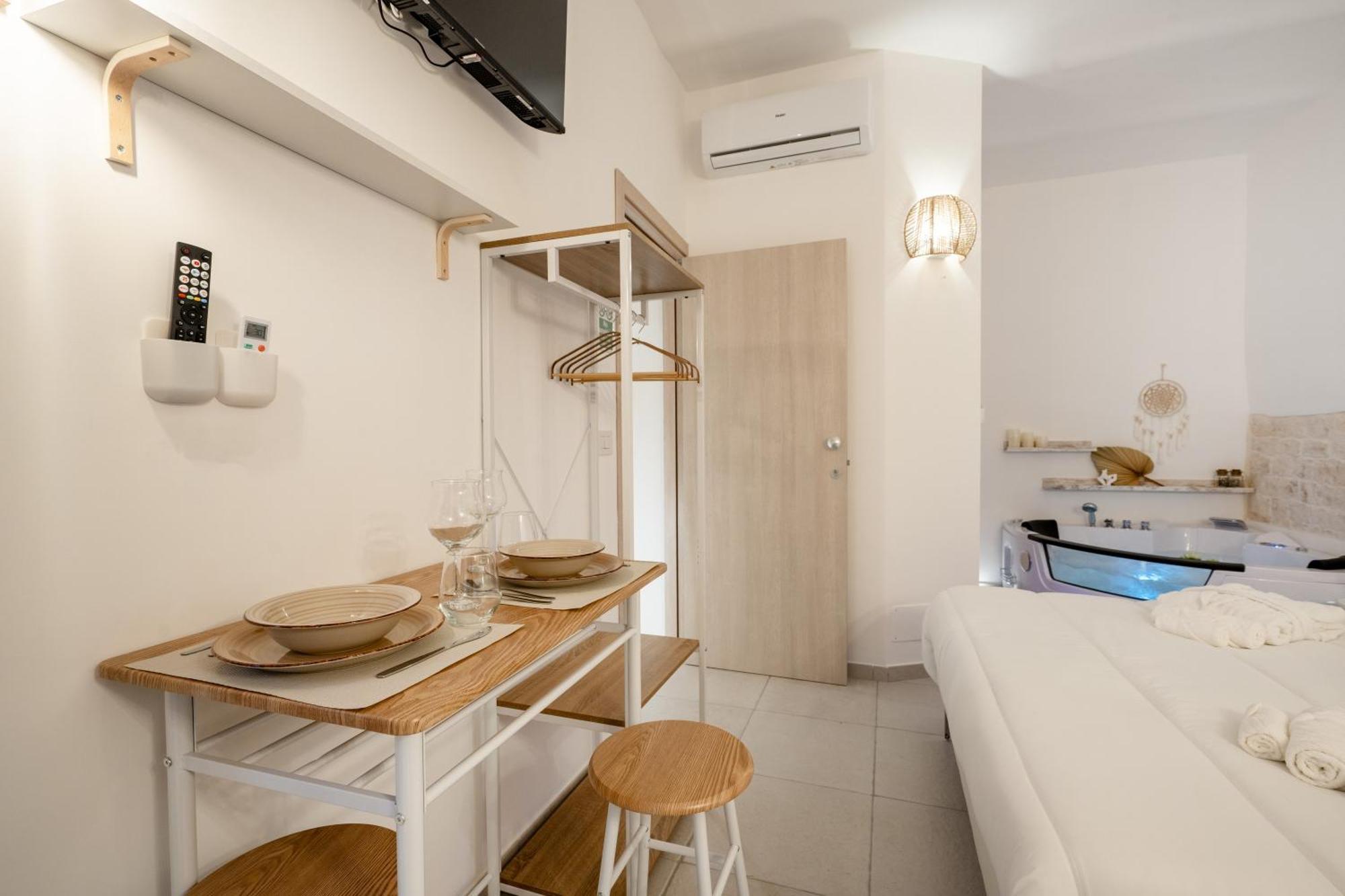 Dimora Giulia Luxury Suite And Room Castellana Grotte Εξωτερικό φωτογραφία