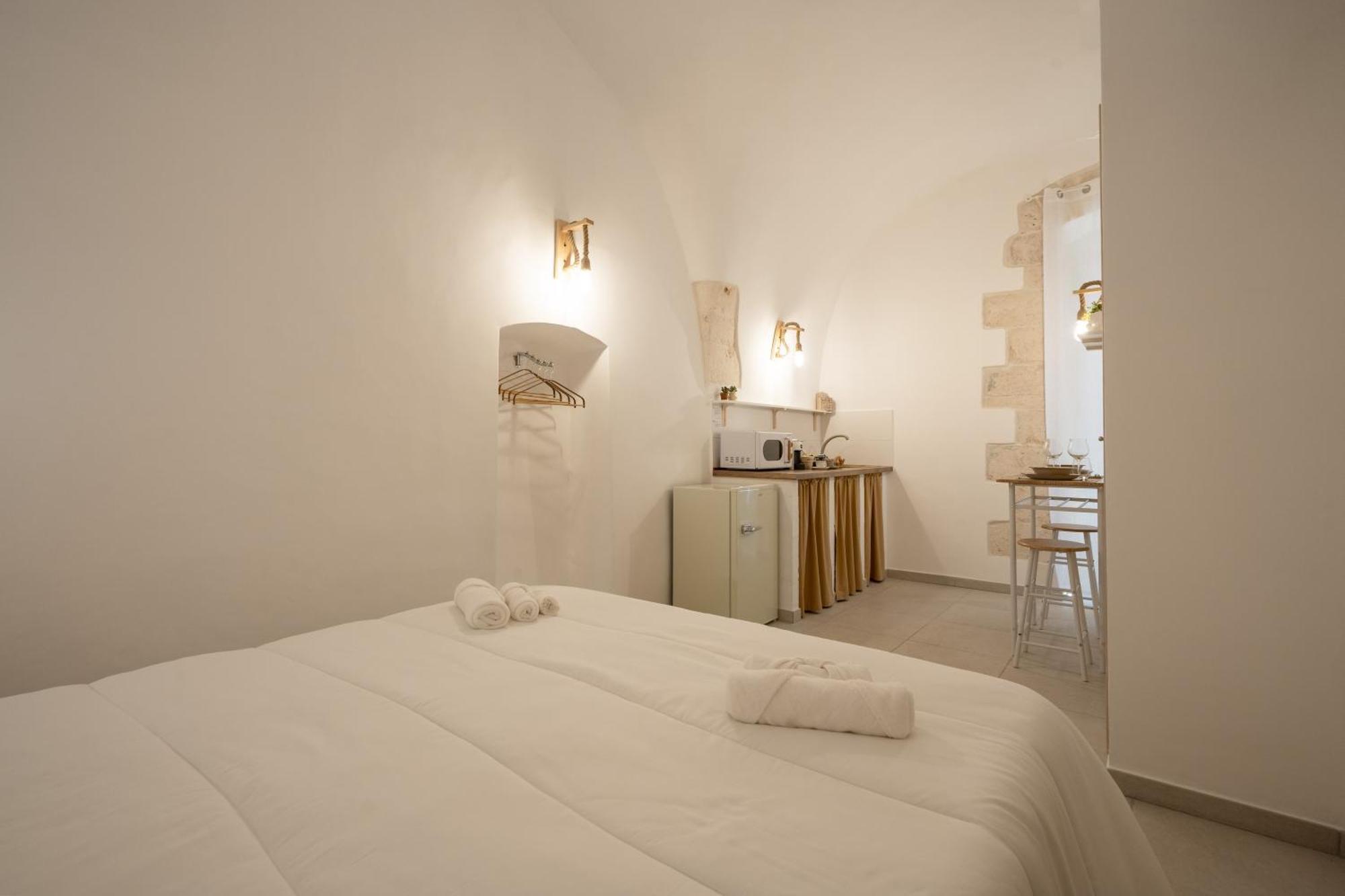 Dimora Giulia Luxury Suite And Room Castellana Grotte Εξωτερικό φωτογραφία